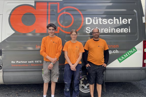 Neue Mitarbeiter: David, Corina und Matthias (v.l.n.r.) Neue Mitarbeiter: David, Corina und Matthias (v.l.n.r.)